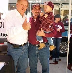 Meet your Posher, Curtis